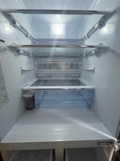 冷蔵庫　製氷機付き