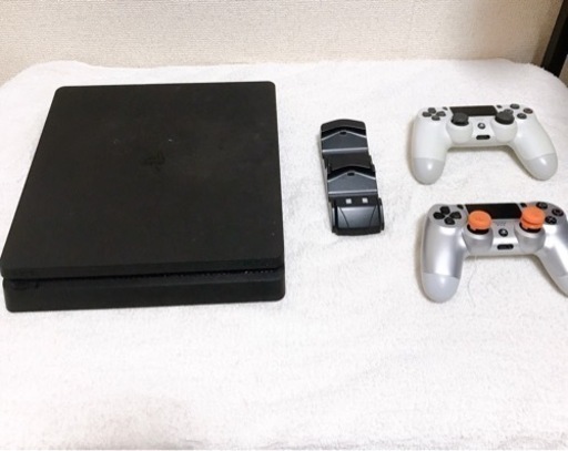 ps4 コントローラー２個　据え置き充電器