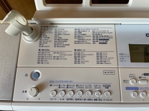 【決まりました】受付11月6日まで★再値下げ（新しいモデル）電子ピアノ⭐︎ カシオ(CASIO) 光ナビゲーションキーボード LK-515