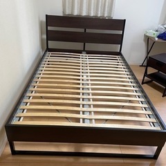 IKEA ベッドフレーム ダブルの画像