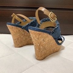 新品 デニムサンダルの画像
