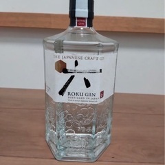 六ジン　ジャパニーズクラフトジン　700ml ROKU GIN