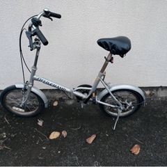 折りたたみ自転車　