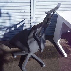 お譲りします！ オフィスデスクとチェアのセット（中古・Aランク）の画像