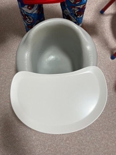 BUMBO子供用椅子