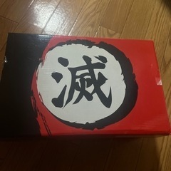 希少鬼滅煉獄スニーカー未使用の画像