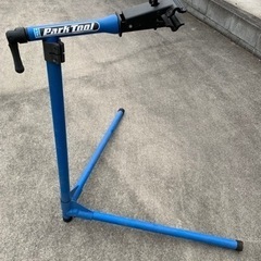 自転車　メンテナンススタンド