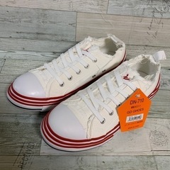新品未使用品‼️オシャレ⭐️ワークシューズ 安全靴 26.0cm...