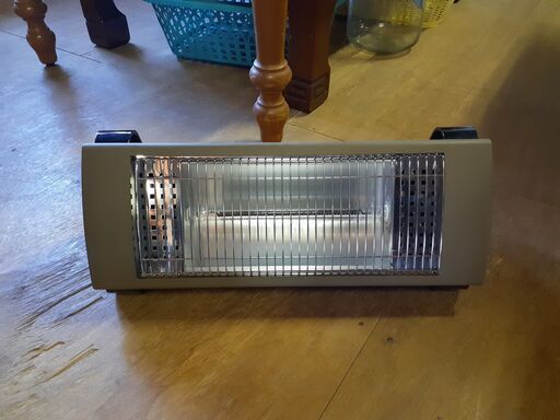 2WAY カーボンヒーター 電気ストーブ アピックス ACH-664 電気ヒーター 足元用　/TJ-0568 2F