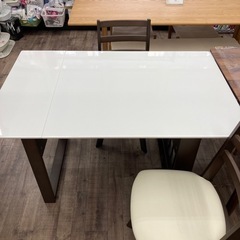 ニトリ NITORI 伸縮式ダイニングテーブル 椅子 セット ロピア2 回転椅子