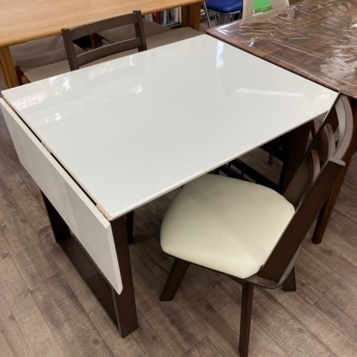 ニトリ NITORI 伸縮式ダイニングテーブル 椅子 セット ロピア2 回転椅子