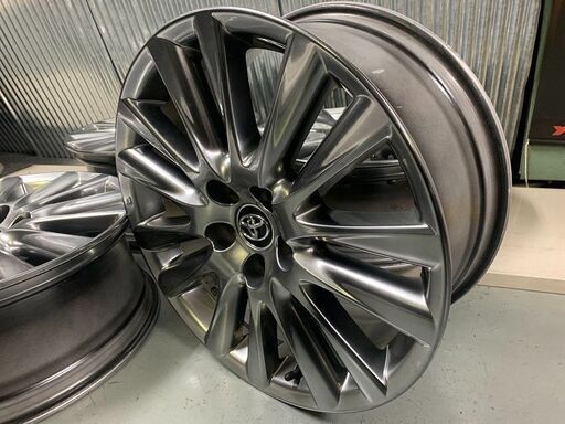 売約済　60ハリアー　プレミアム　18×7.5J　5H114.3　＋45　ハイグロス　ブレ曲がりなし　バランサー検品済み　トヨタ純正品