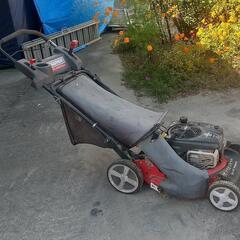 自走式草刈機 芝刈機 SNAPPER