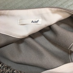アウィーエフのブラウス　お値下げしました♡の画像