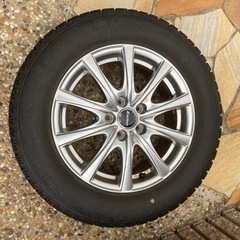 スタッドレス195/65R15プリウス3年オチ