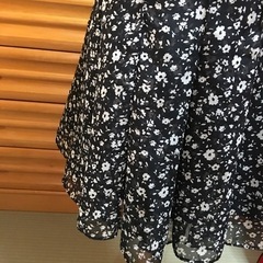 コムサ　花柄　フレアースカートの画像