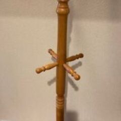 木製　コートハンガー　帽子やカバン、コート等を架けられますの画像