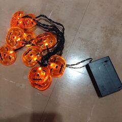 かぼちゃ🎃のライト　(新品)