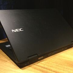 人気のUltraLite ブラック【一宮でWindows10搭載機！NEC VersaPro 12.5インチ 2018年発売モデル Intel Core i5 第7世代 DDR4規格RAM8GB/SSD搭載】一宮市のパソコン屋 Mr.Carnival（ミスカニ）です！パソコン修理・中古パソコンの販売【クレカ&PayPay使えます！】店頭在庫PCのご紹介です！受け渡しは店舗にて(^^)/【Webカメラ・マイク・Bluetooth搭載　モバイルノートPC ノートパソコン】の画像
