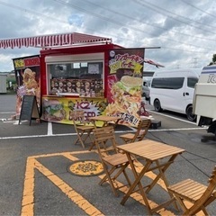 キッチンカースタッフの画像