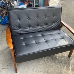IKEA 2人用ソファ