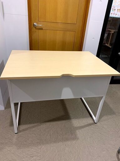 オフィス家具　ワークテーブル　幅100㎝　奥行70㎝