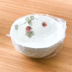 【食器：ナルミボーンチャイナ】10/14（火）引き取りに来られる方の画像
