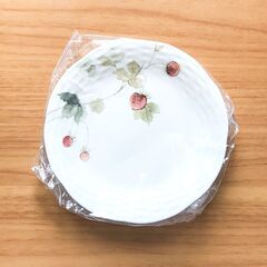【食器：ナルミボーンチャイナ】10/14（火）引き取りに来られる方の画像