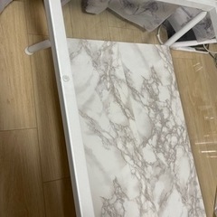 値下げ　フランフラン　ガラステーブルの画像