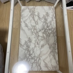 値下げ　フランフラン　ガラステーブルの画像