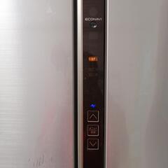 【取引成立】Panasonic 家庭用 大型 冷蔵庫 の画像