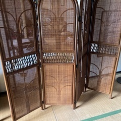 籐の衝立(大)の画像