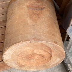 臼と杵2本セット、餅用木製のし台の画像