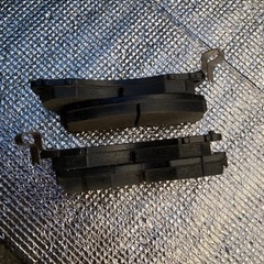 ブレーキパッド　エスティマの画像