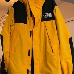 ノースフェイス　マウンテンパーカー