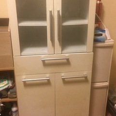 【取引中】食器棚　ホワイトの画像