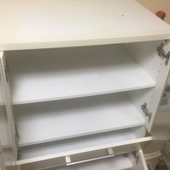 【取引中】食器棚　ホワイトの画像