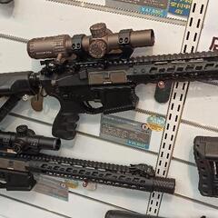 定価6万相当 エアガン 新品未使用、永久保証および購入証明つき