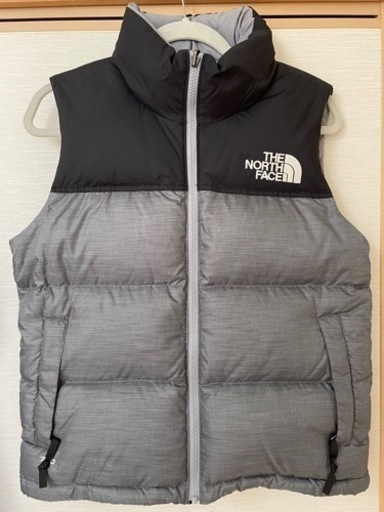 ノースフェイスダウンベスト