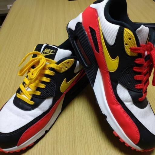 取引中　ナイキ　AIR MAX　限定モデル