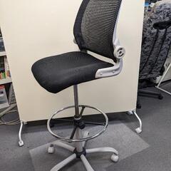 バウヒュッテ スタンディングチェア CP-24-BK