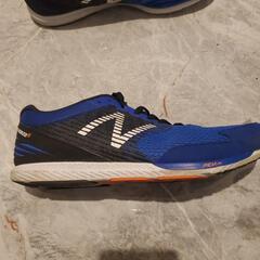 ランニングシューズの画像