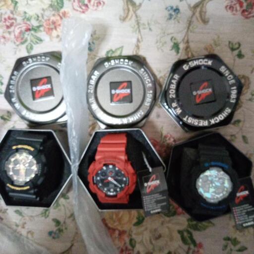 新品です。G-shock
