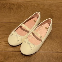 18.5 シューズの画像