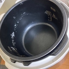 電気圧力鍋の画像