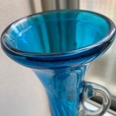 ガラス製花瓶　吹きガラスの画像