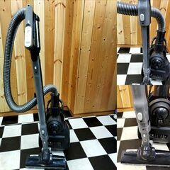 SHARPシャープ サイクロン式掃除機 EC-TK100-R コンパクト軽量 レッド 動作確認済 パワーサイクロン キャスター式 の画像