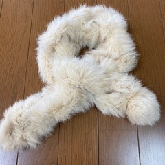 フェイクファー　マフラーの画像