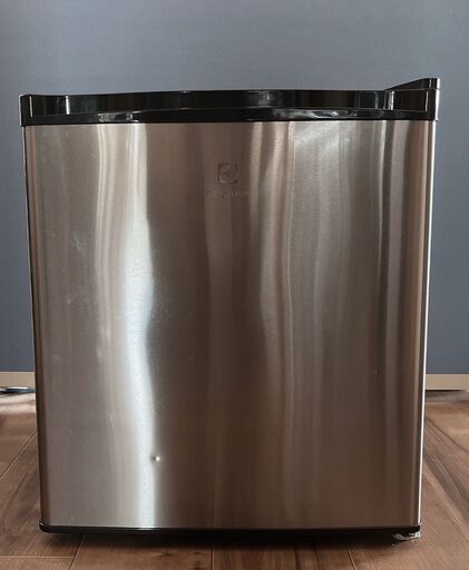 Electrolux 2016年製 1ドア冷蔵庫 直冷式 43L