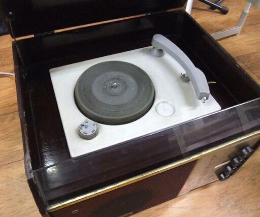 アンティーク マツダ 東芝 昭和レトロ フォノラジオ TRE-7 レコードプレイヤー レコード ラジオ ジャンク品 オブジェ 札幌市 厚別区 アンティーク マツダ 東芝 昭和レトロ フォノラジオ TRE-7